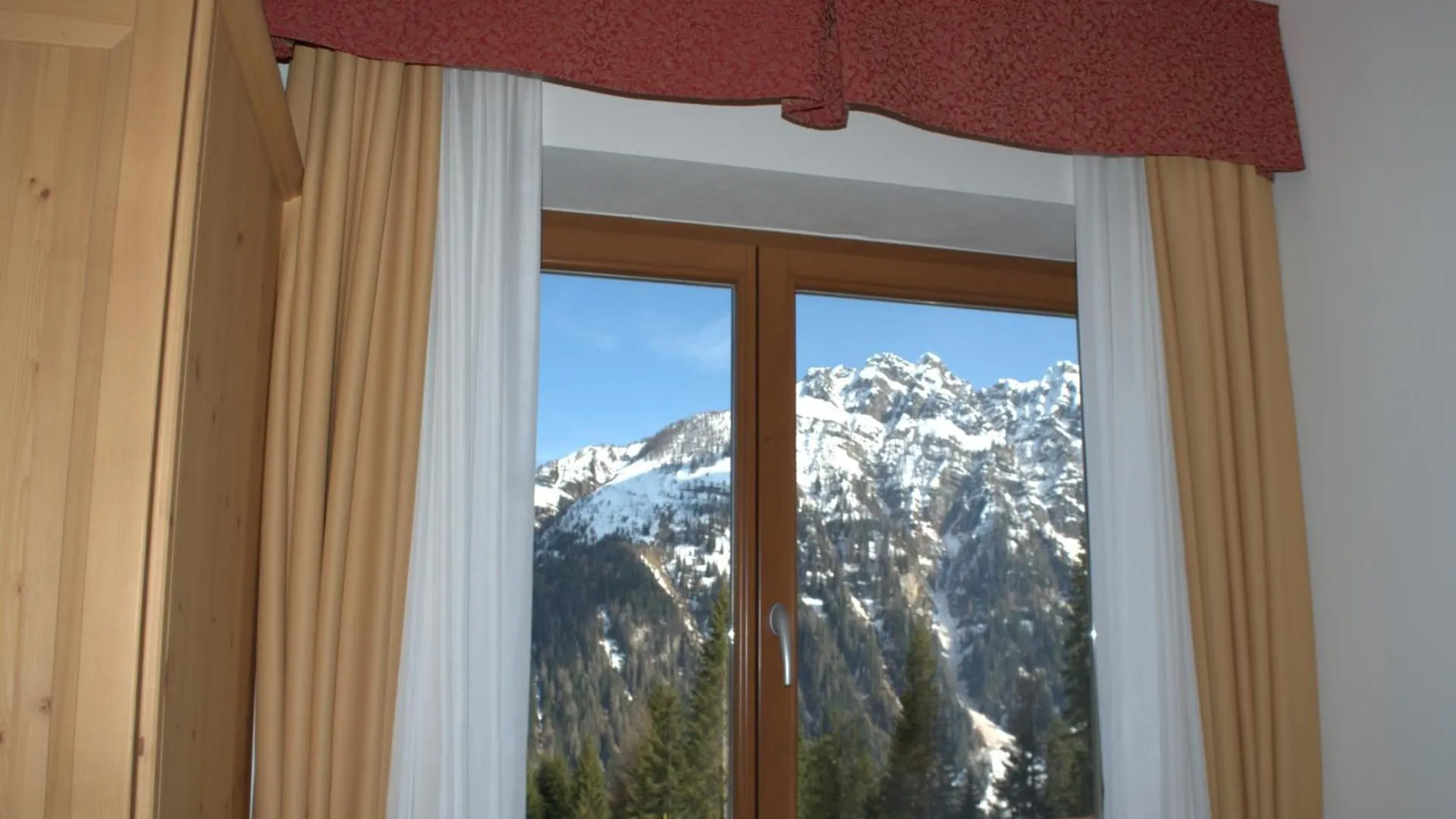 Residence Panorama Falcade 3*,