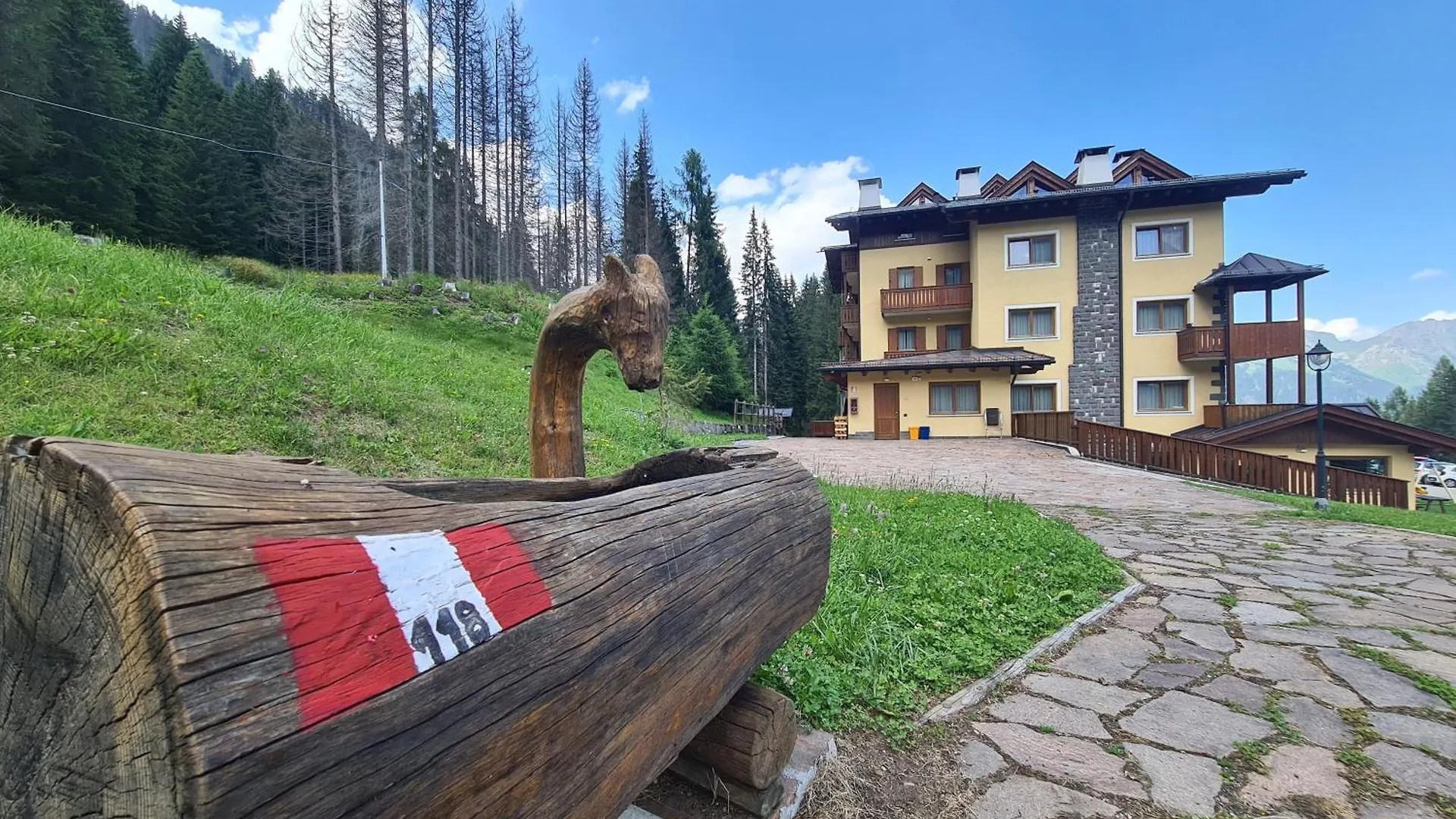 Aparthotel Residence Panorama Falcade