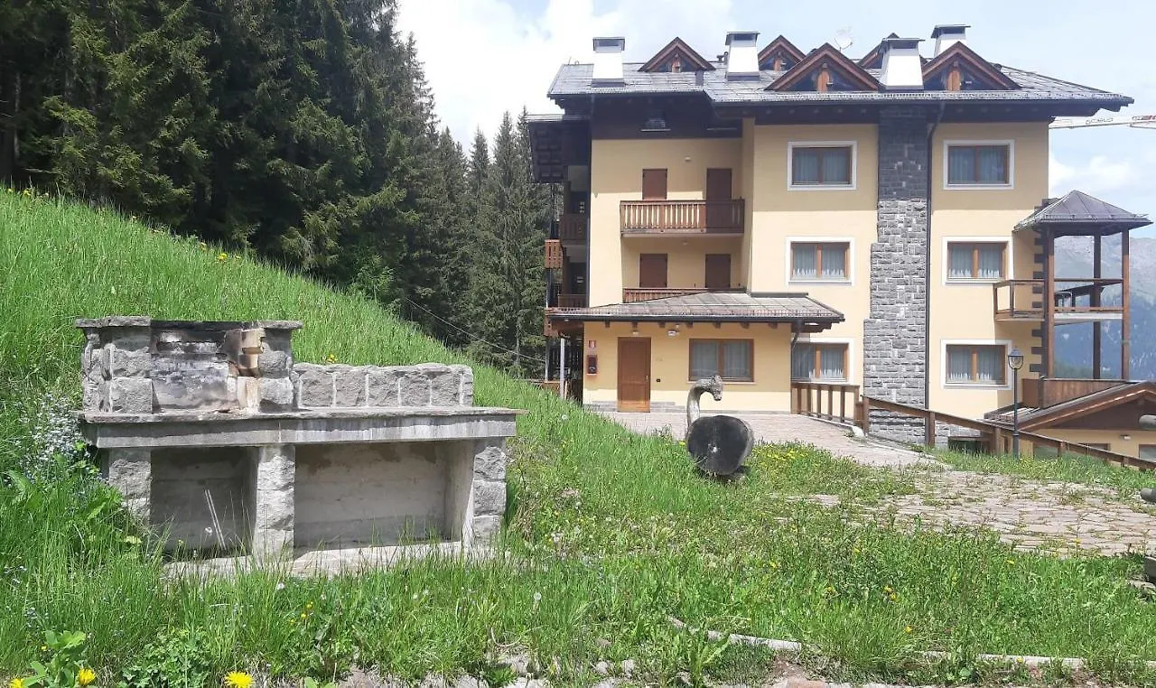 Residence Panorama Falcade 3*,  Italy